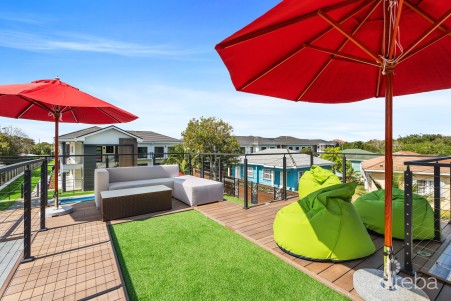 1 BED ARZA APARTMENT - DOUBLE PATIO, FURNISHED & UPGRADED 1 BED ARZA APARTMENT - DOUBLE PATIO, FURNISHED & UPGRADED