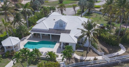 THE SHORES FAMILY HOME