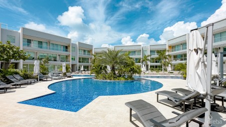 ONE CANAL POINT - SEVEN MILE BEACH