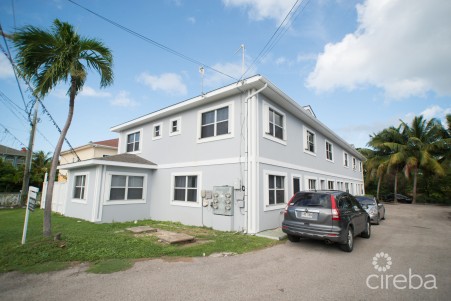 PARKLANE LIVING TOWNHOUSE