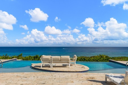 OCENFRONT INVESTMENT / DEVELOPMENT OPPORTUNITY - CONCH POINT ROAD 2.74 ACRES