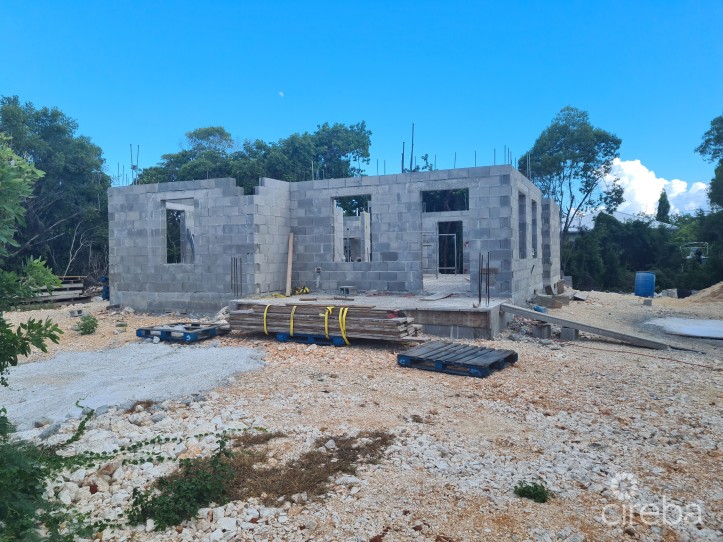 CAYMAN BRAC CENTRAL FAMILY HOME - COMPLETION EARLY 2025