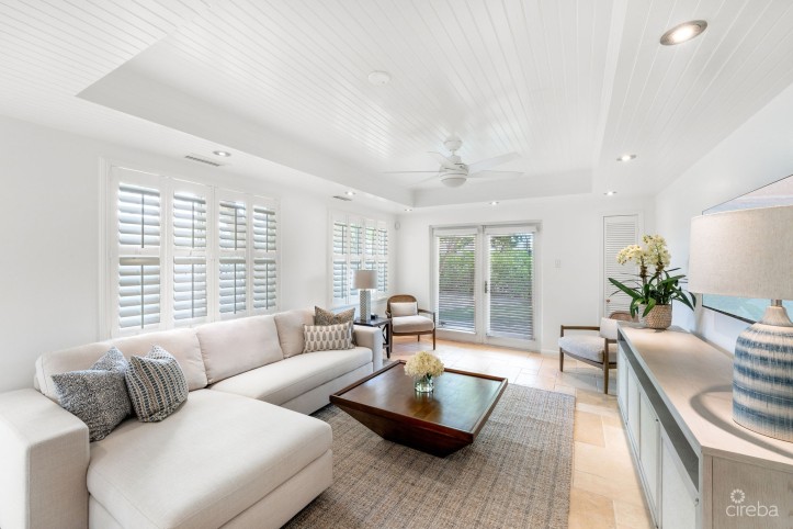 CARIBBEAN PARADISE 34, SOUTH SOUND VILLA