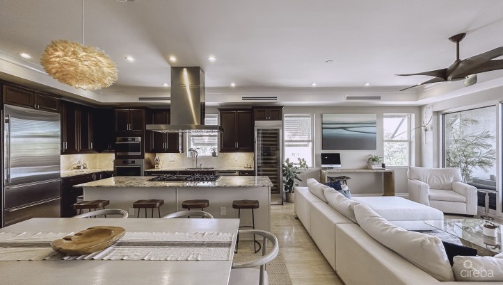 SMB CORRIDOR 4 BED -THE DRAKE