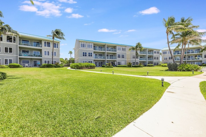 OCEANFRONT GROUND FLOOR OCEAN POINTE VILLAS