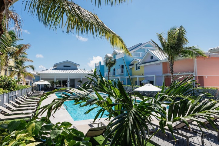 THE MEADOWS - NAESBERRY + LOFT RESIDENCE - 1 BEDROOM WITH LOFT