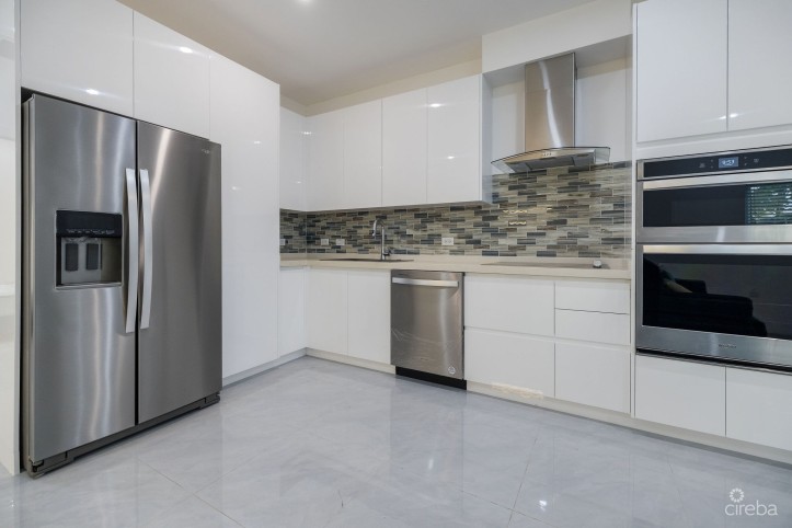 YARL 2 BED 1 BATH