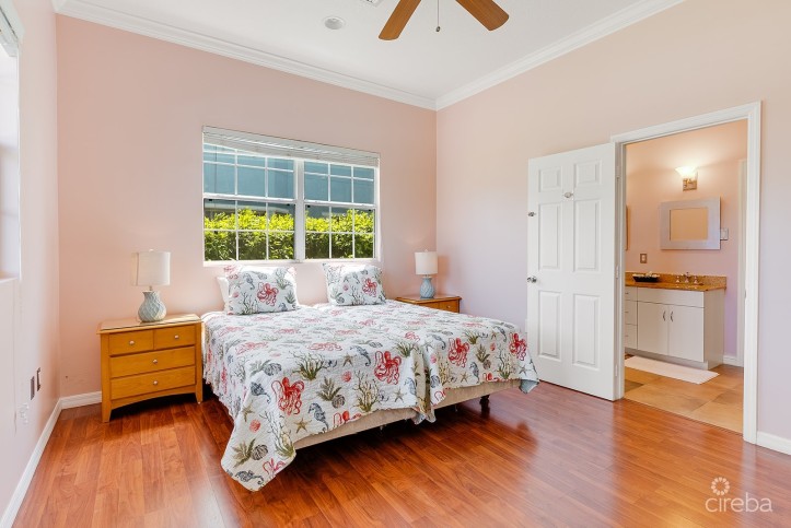 RARE OPPORTUNITY - DETACHED FAMILY HOME IN BRITANNIA REGENTS COURT