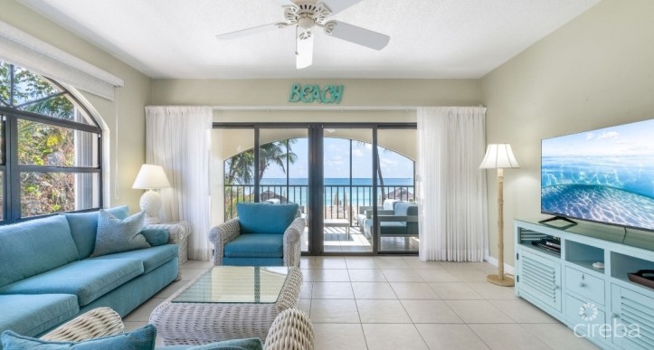 THE HERITAGE CLUB - SEVEN MILE BEACHFRONT CONDO