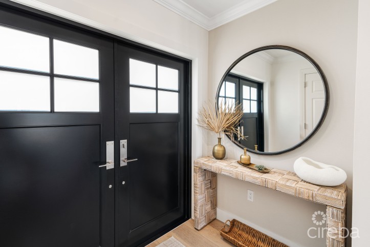 OCEANFRONT PALACADES #1 TOWNHOME (END UNIT)