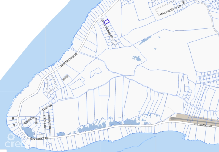 LITTLE CAYMAN LOT IN SPYGLASS HILL