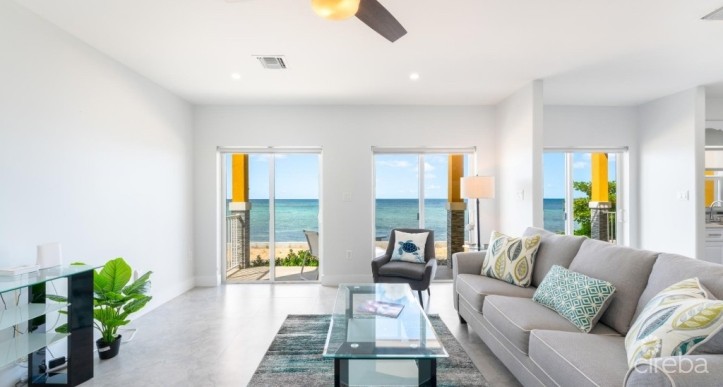 LONG POINTE VIEW VILLAS