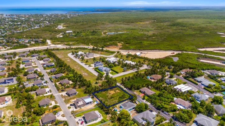 WOODLAND DRIVE, LOWER VALLEY LOT