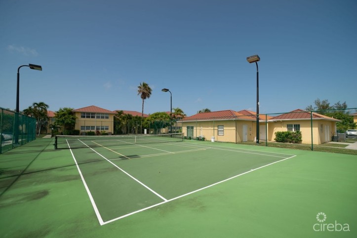 OCEAN CLUB - OCEAN FRONT CONDO WITH EXTRAORDINARY VIEWS