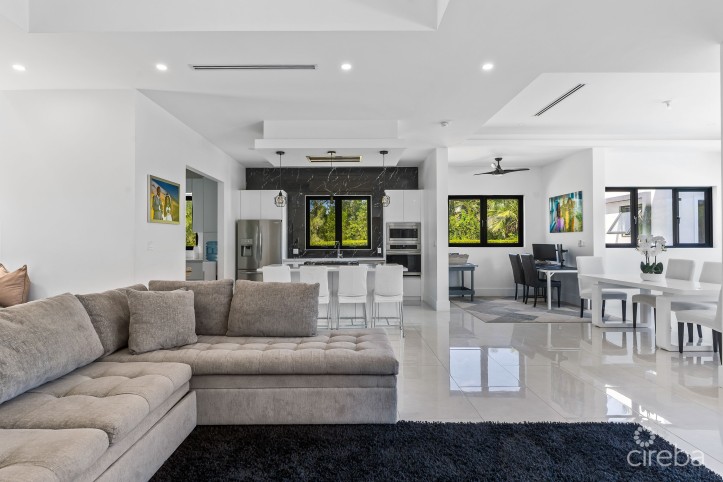 48 HAVEN CIRCLE - MODERN SINGLE FAMILY HOME