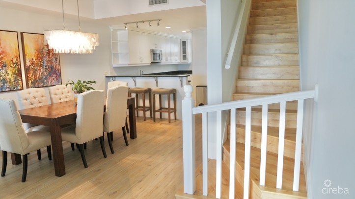 WINDSOR VILLAGE APT. 30