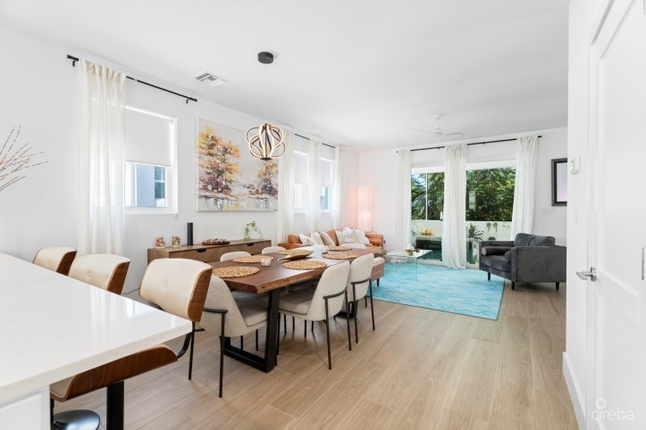 PERIWINKLE 2 BED + STUDIO TOWN HOME