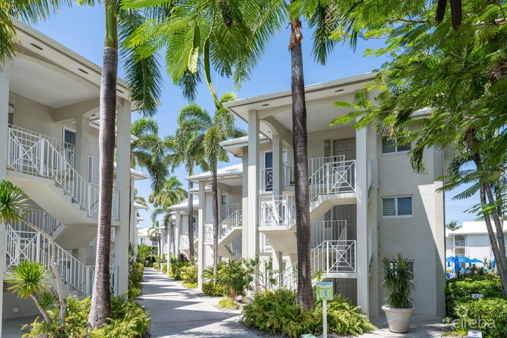 SUNSET COVE  - PENTHOUSE - CORNER UNIT