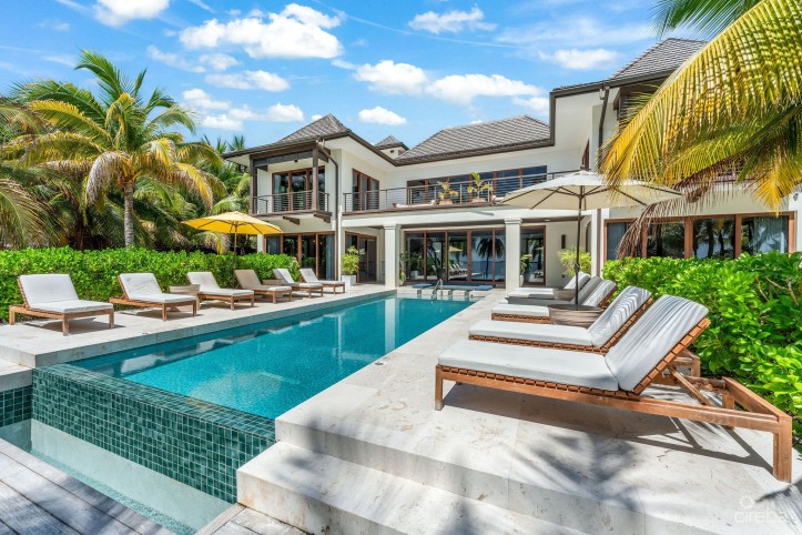 KEMPA KAI, BEACHFRONT ESTATE WITH 0.66 ACRE PARCEL