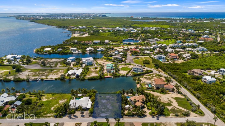 THE SHORES 0.35 ACRES LOT  - APPROVED PLANS &  GEOTECH