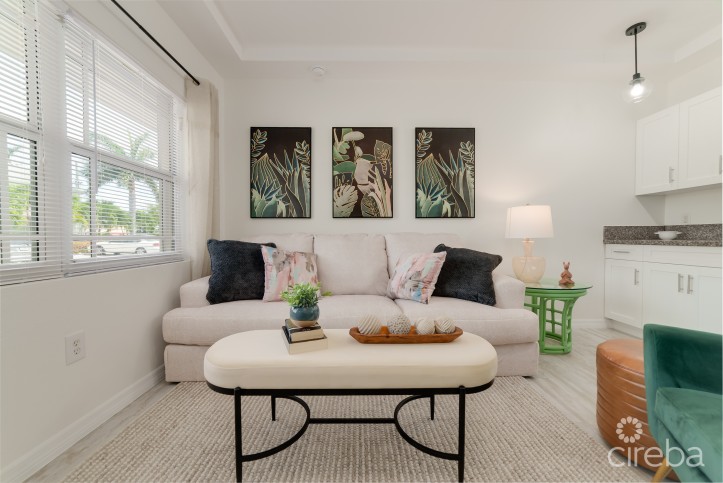 SANDSCAPE RESIDENCES #33