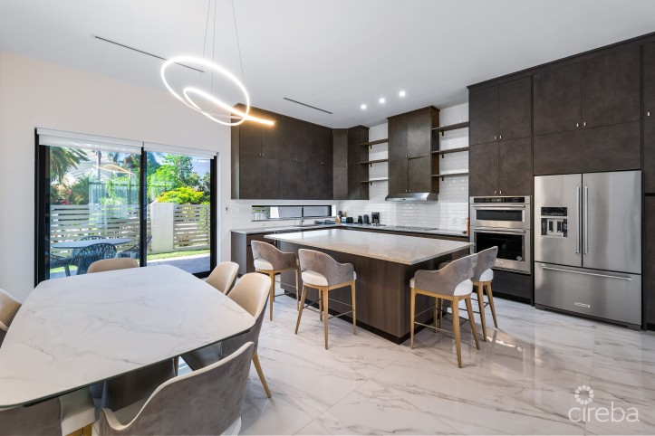 BAHIA  12 - 3 BED 3.5 BATH , SOUTH SOUND