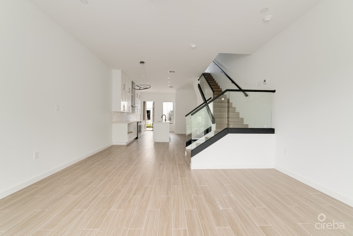 PRIVE FULLY UPGRADED 2B/2.5B UNIT - CASH BACK AT CLOSING!