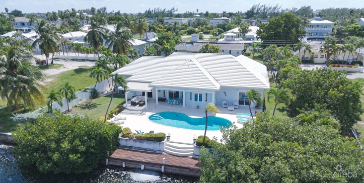 GOVERNORS HARBOUR CANAL FRONT FAMILY HOME