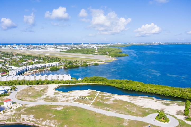 HARBOUR REACH 0.37 ACRES, NORTH SOUND FRONT LAND