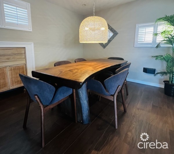 CARIBBEAN PARADISE 2