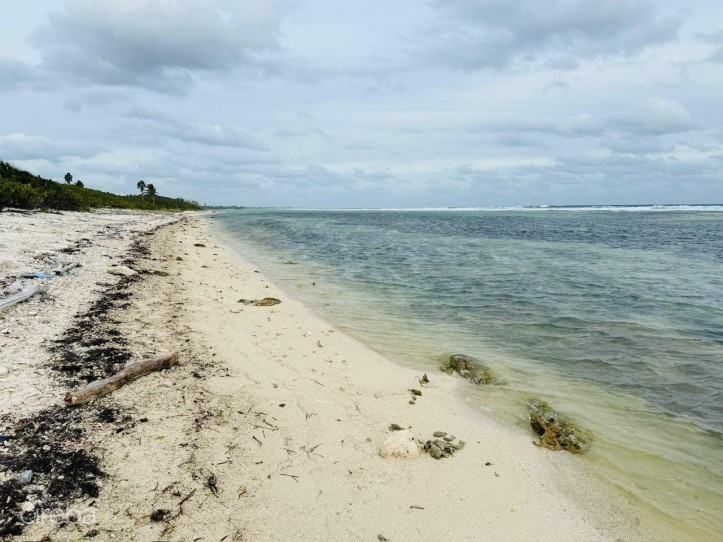 LITTLE CAYMAN 0.52 ACRES, BEACH FRONT