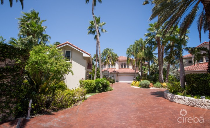 VISCAYA HOME, GOVERNOR'S HARBOUR CREEK