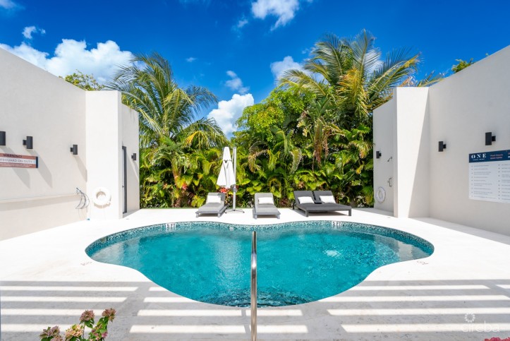 ONE CANAL POINT 535 WITH DOCK