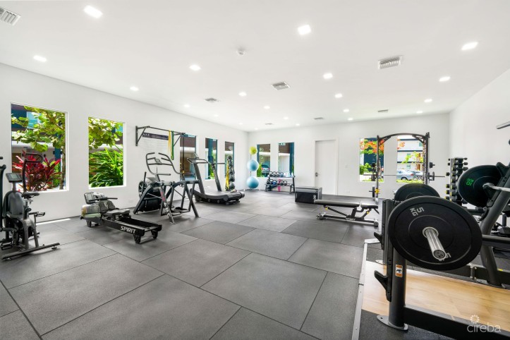 ONE CANAL POINT 324, SEVEN MILE CORRIDOR