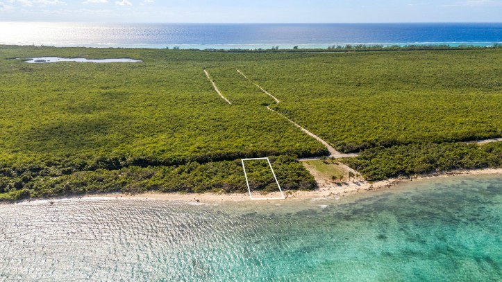 BETTY BAY 0.38 ACRE, LITTLE CAYMAN OCEANFRONT PARCEL
