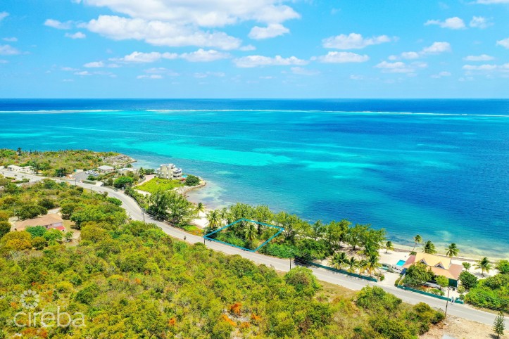 PRIME BEACHFRONT EAST END LAND 0.29 ACRE