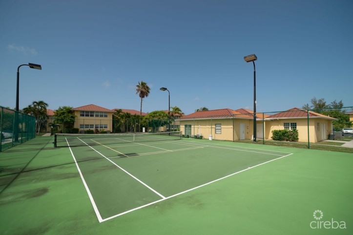 OCEAN CLUB - OCEAN FRONT CONDO WITH EXTRAORDINARY VIEWS