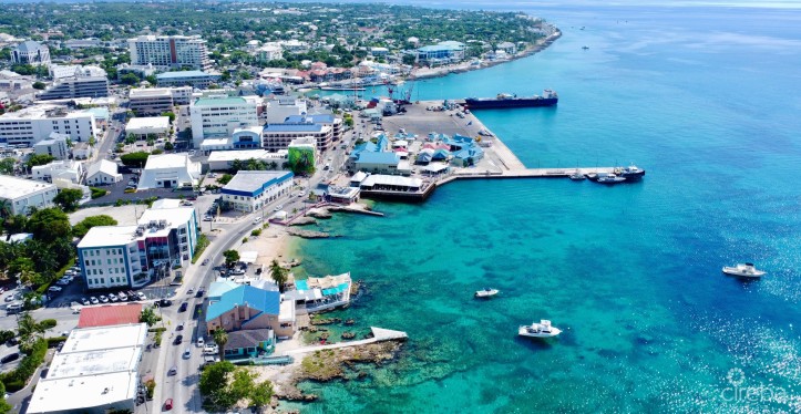HARBOUR CENTRE COMMERCIAL BUILDING AND OFF-SITE PARKING