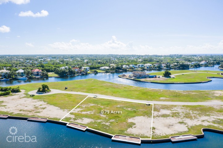 HARBOUR REACH 0.75 ACRE, CANAL FRONT LAND