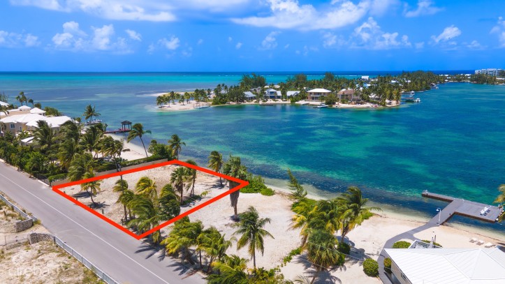 BIO BAY - FINGER CAY RD BEACHFRONT HOMESITE #1