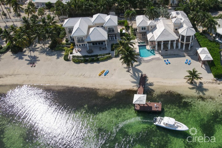 COMPOUND KAI ESTATE - TWO LUXURY HOMES