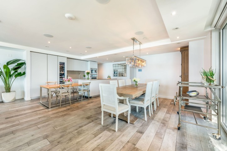 TIDES 102, EXCLUSIVE BEACHFRONT VILLA