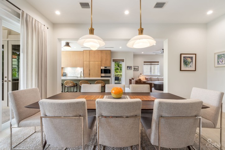 VISTA DEL MAR SPANISH-STYLE 4-BED CANAL FRONT VILLA