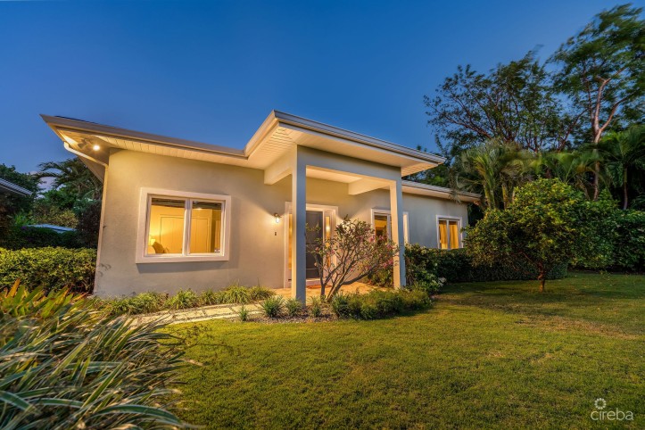 TIMELESS DESIGNER SOUTH SOUND HOME WITH POOL  AND GUEST COTTAGE