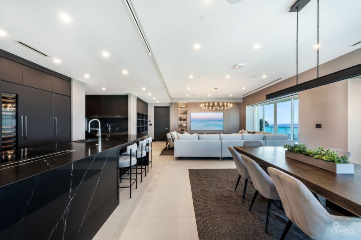 AQUA - LUXURY RESIDENCE #4, SEVEN MILE BEACH