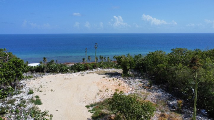 BLUFF LAND - CAYMAN BRAC EAST - LOT #12