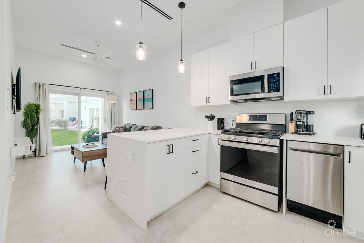 MEADOWS 1 BED/1 BATH TURN KEY UNIT  - PHASE ONE