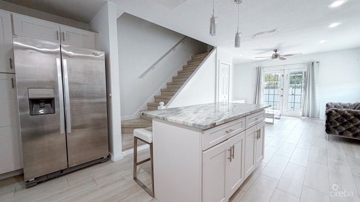 MEADOWS 2 BED TOWNHOUSE WEST BAY