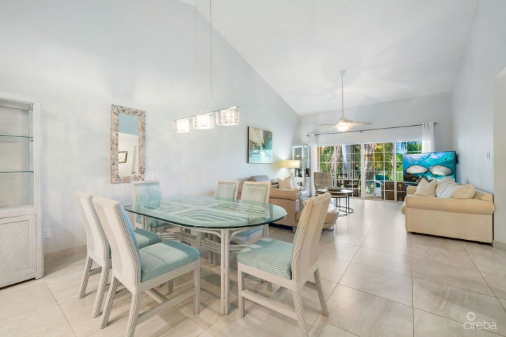 BRITANNIA LIONS COURT 322, SEVEN MILE BEACH CORRIDOR