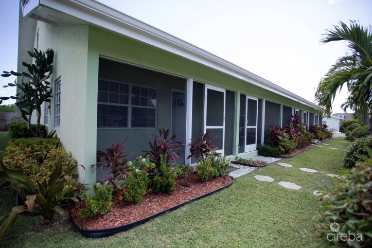 MUST SEE PLEASANT PALMS 2 BEDROOM